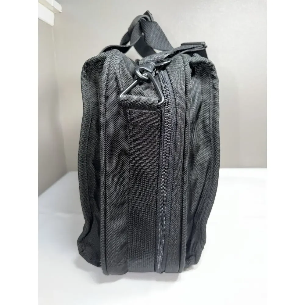 TUMI AUTHENTIC 278D3 EXPANDABLE BOSTON BALLISTIC DUFFLE CARRY ON BAG black